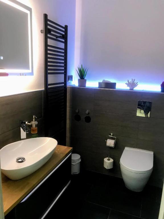 Salzhausblick Business Apartments - Zentrale Lage Am Salzhaus - Mwst-Rechnung Verfuegbar Zittau Esterno foto