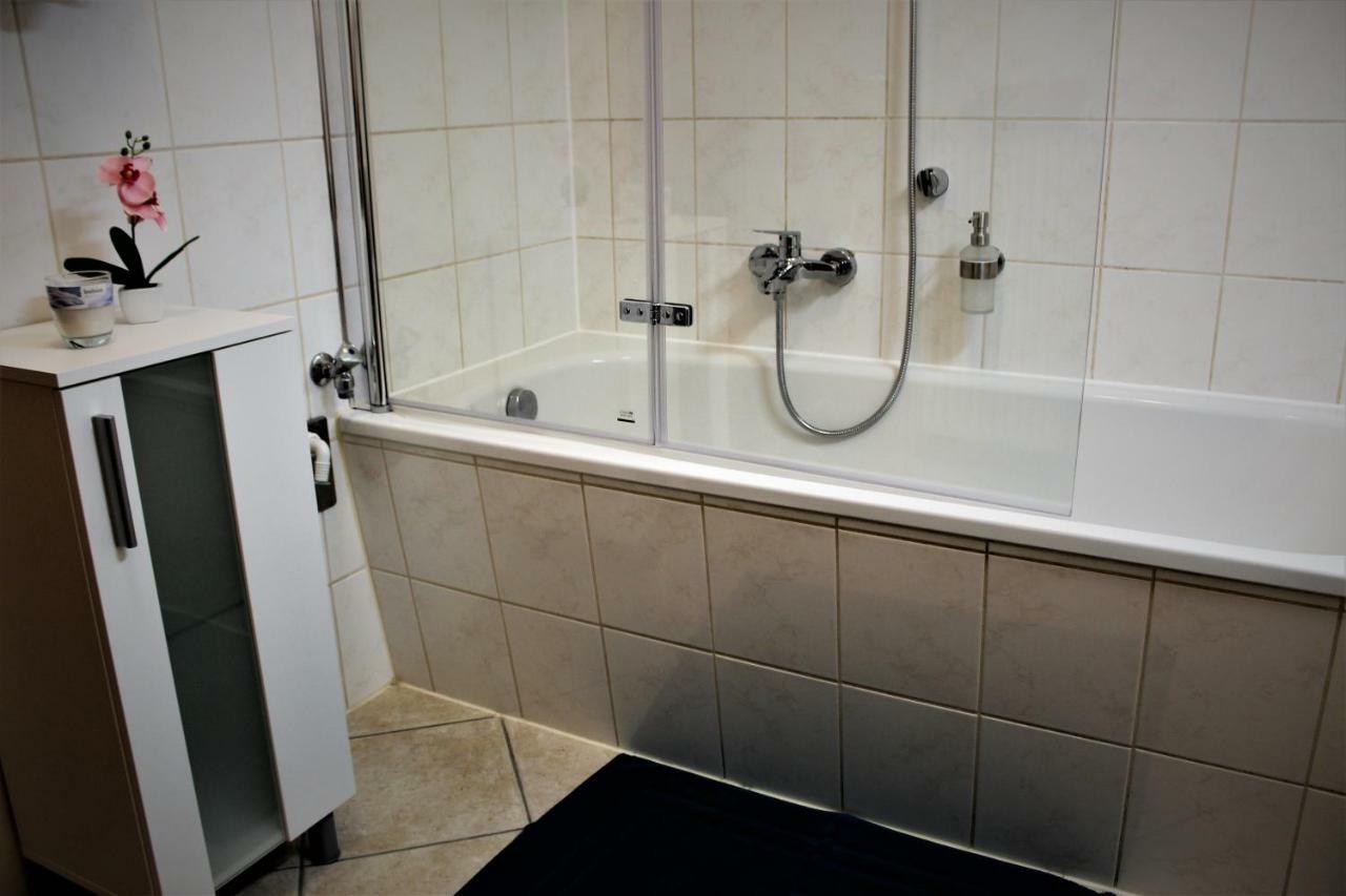 Salzhausblick Business Apartments - Zentrale Lage Am Salzhaus - Mwst-Rechnung Verfuegbar Zittau Esterno foto