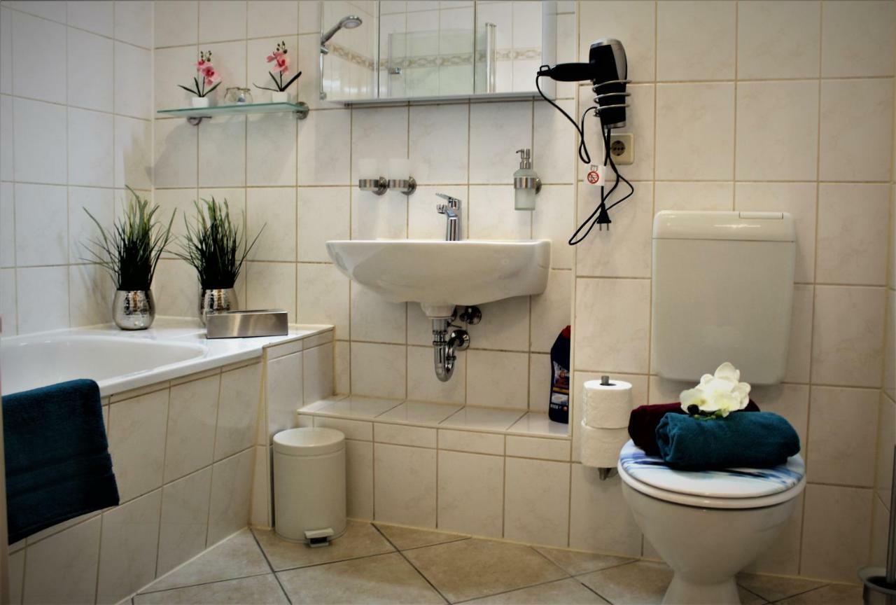 Salzhausblick Business Apartments - Zentrale Lage Am Salzhaus - Mwst-Rechnung Verfuegbar Zittau Esterno foto