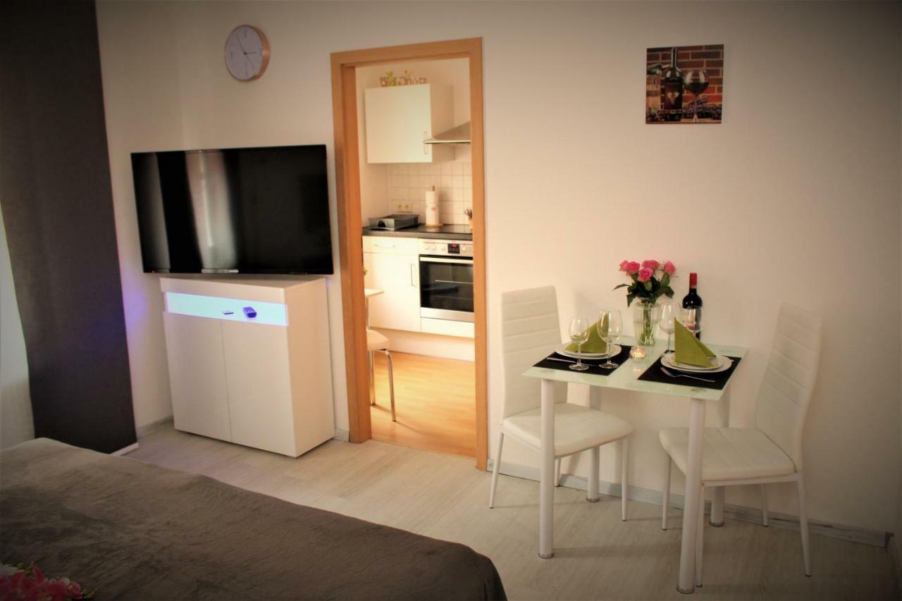 Salzhausblick Business Apartments - Zentrale Lage Am Salzhaus - Mwst-Rechnung Verfuegbar Zittau Esterno foto